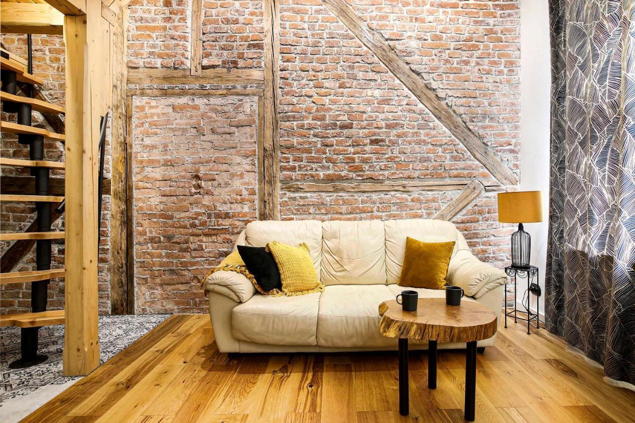 Charming Studio With Air Conditioning, Old Town & Kazimierz Krakow Bagian luar foto